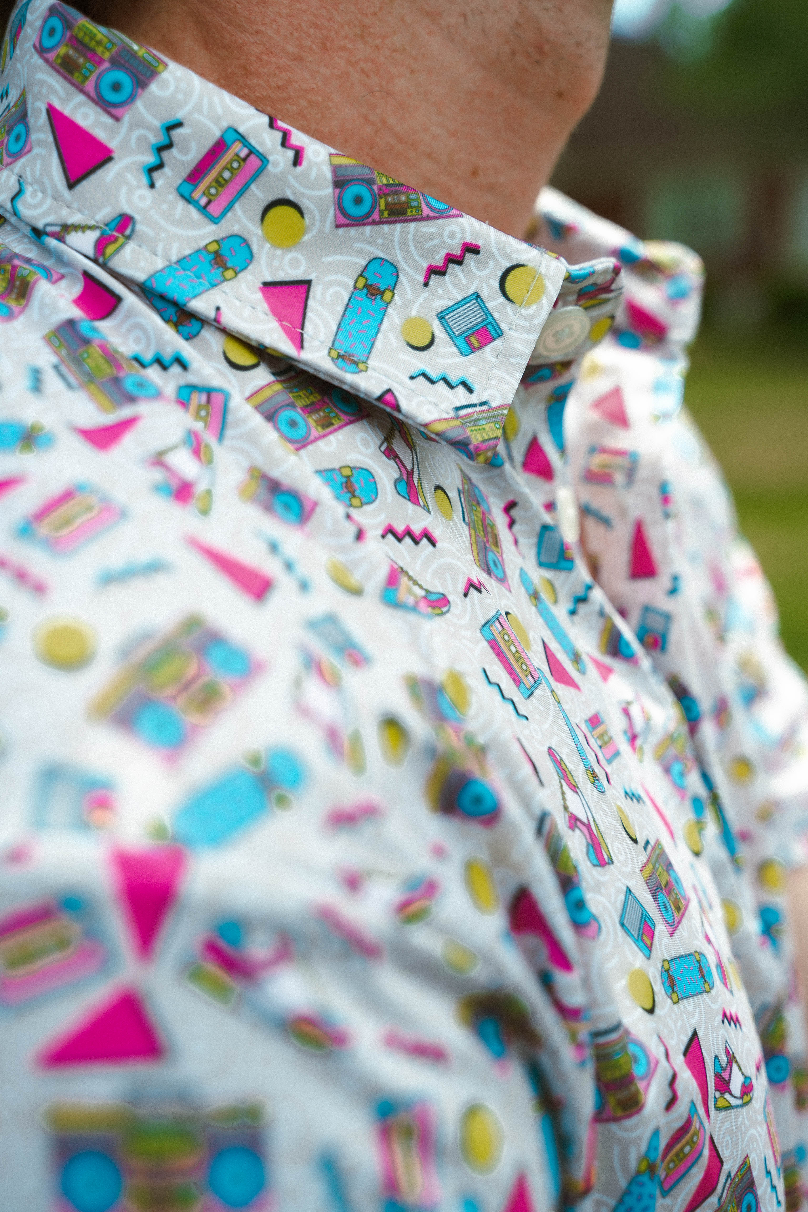 For the birds golf mens patterned golf polo with a throwback 90s design 